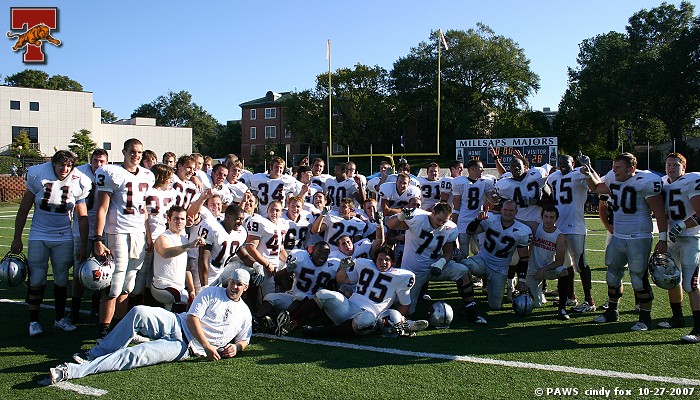 Trinity Tigers Football team celebrates their 28-24 victory over Millsaps College
